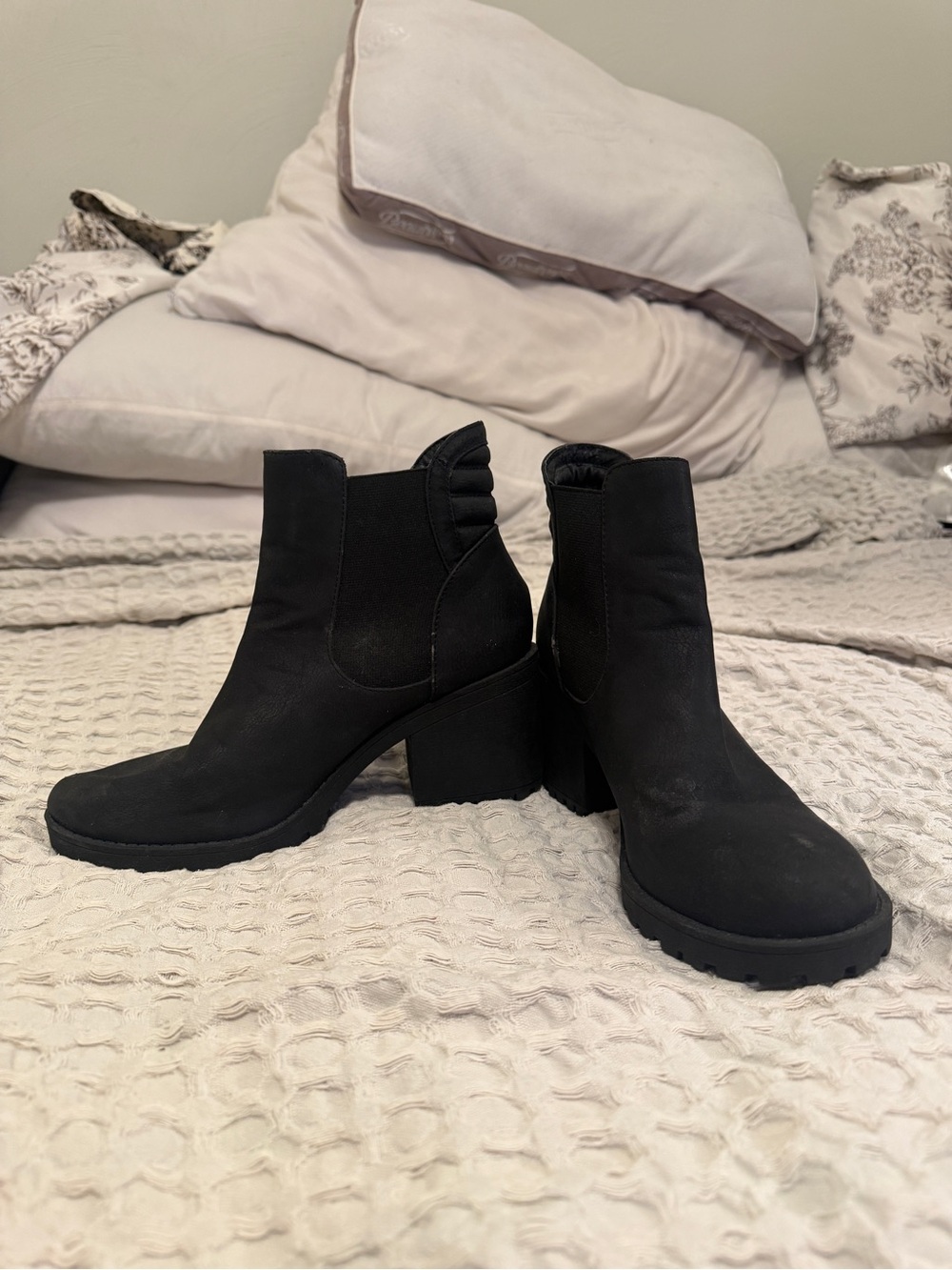 Dirty Laundry Lita Black Chunky Heel Chelsea Ankle Boots Women’s 7.5